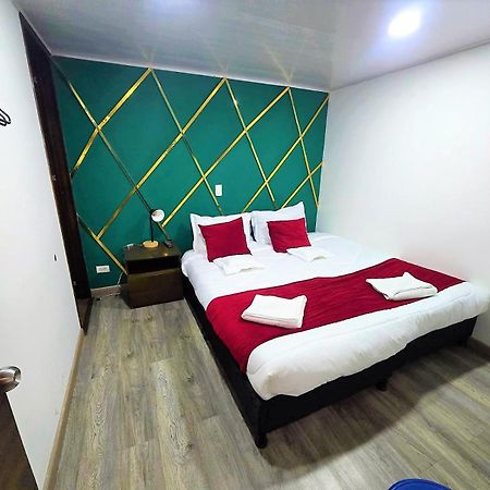 Hotel Kristal Ferial بوغوتا المظهر الخارجي الصورة