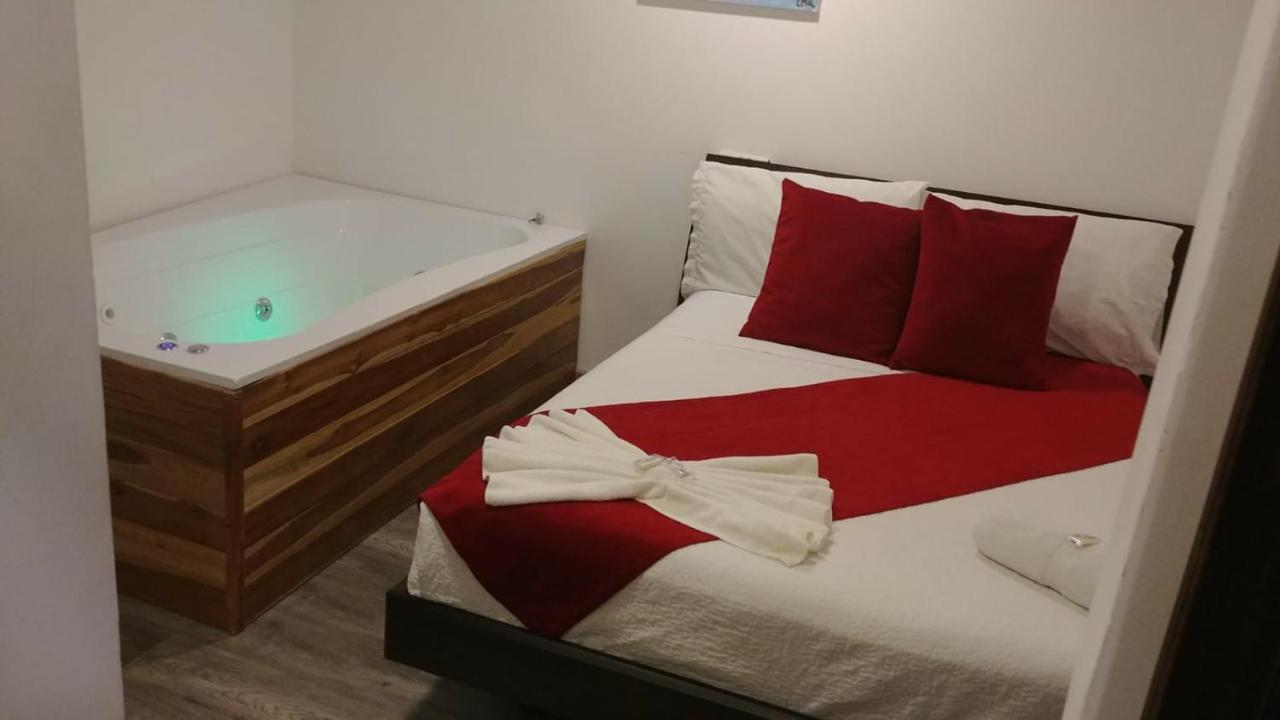 Hotel Kristal Ferial بوغوتا المظهر الخارجي الصورة